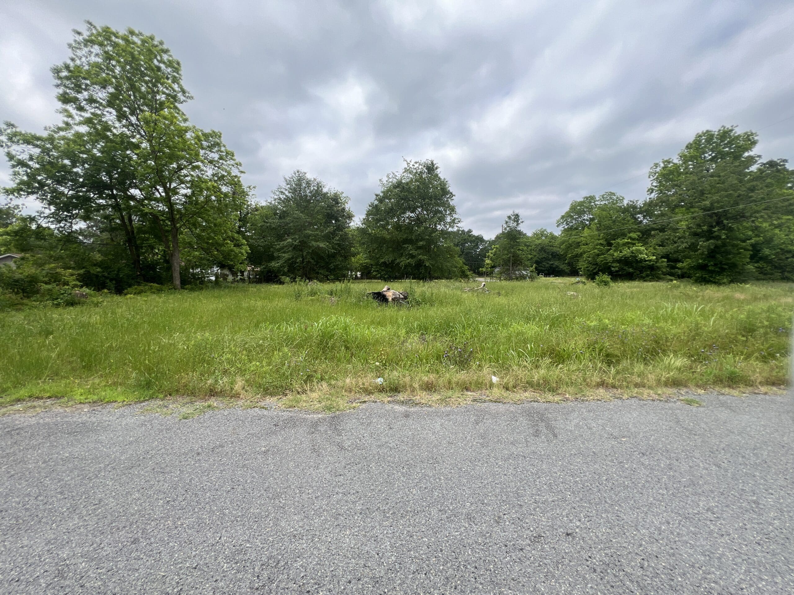 The lot at the corner of 13th and 14th in Pine Bluff, AR will soon be home to a brand-new volumetric home
