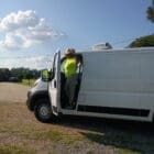 El Equipo de Préstamos de CU, remitido a CM Farm Ranch por la Directora Ejecutiva de Louisiana Central, Bahia Nightengale, proporcionó a McGraw un préstamo puente para comprar el camión mientras esperaba a que se liberaran los fondos del USDA.